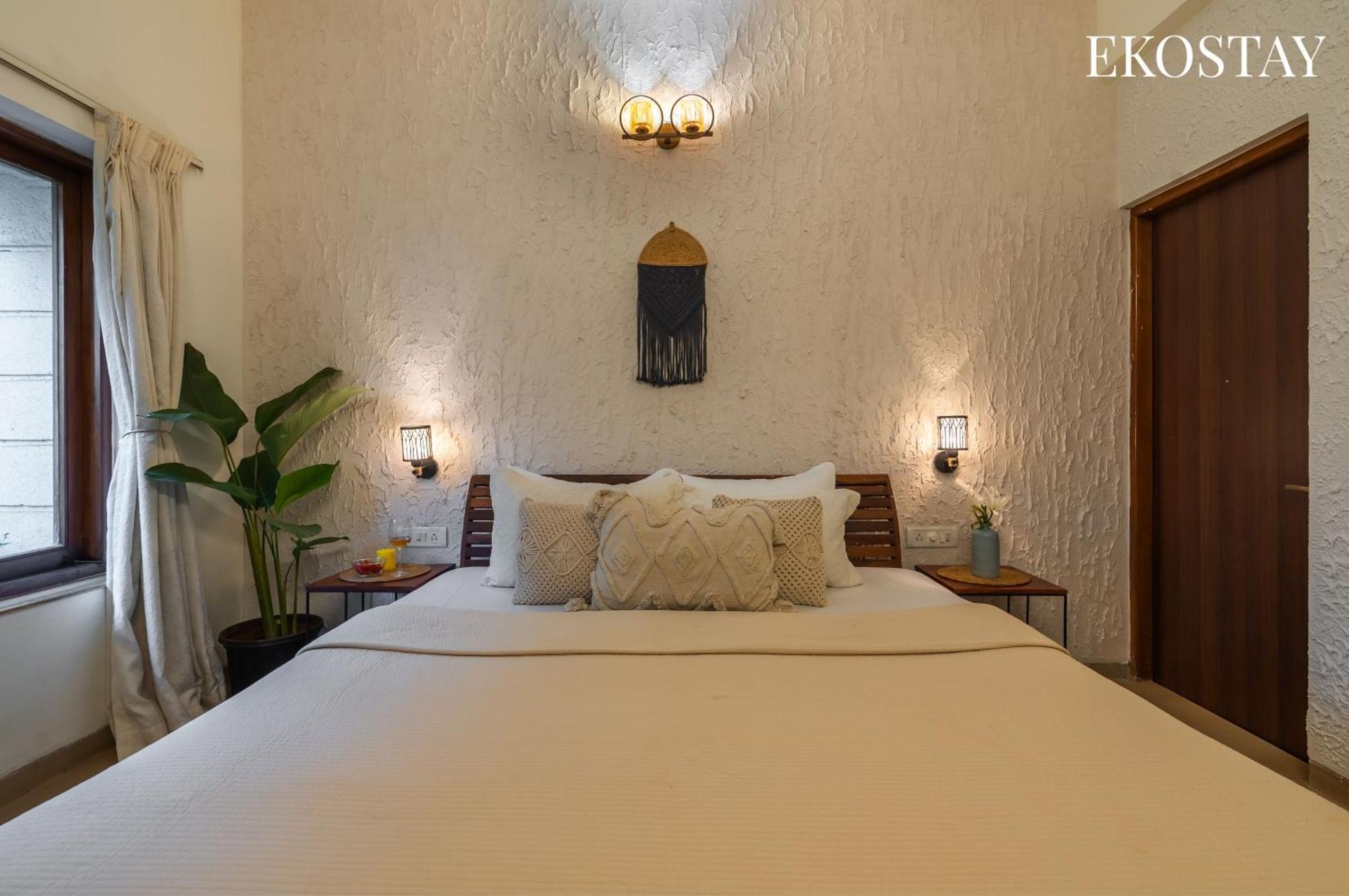 Eko Stay - Solace Villa I Charming Villa Close To Candolim Beach Экстерьер фото